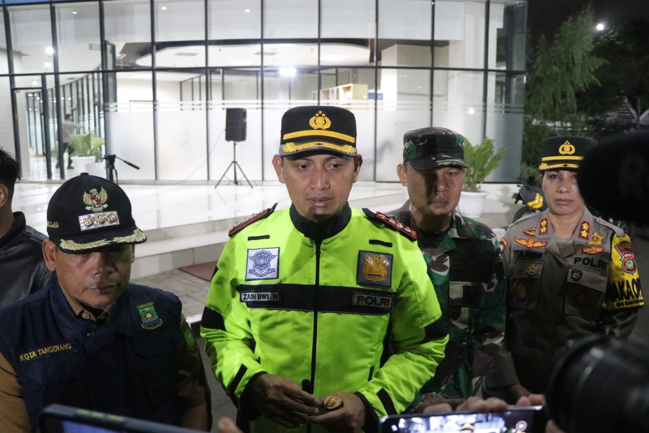 Kapolres Bersama Forkopimda Kota Tangerang Gelar Patroli TPS Jelang Pemungutan Suara Pilkada Serentak 2024